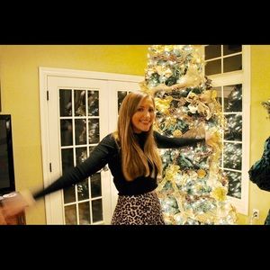 Meet your Posher, Maura kate